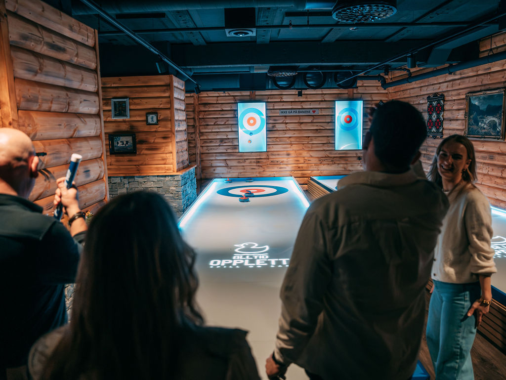 Bursdagsfeiring i trivelige lokaler